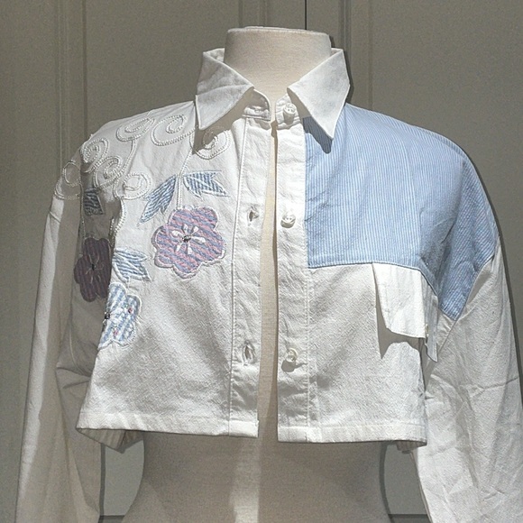 Vintage Floral/Pinstripe Button Down - Picture 3 of 14
